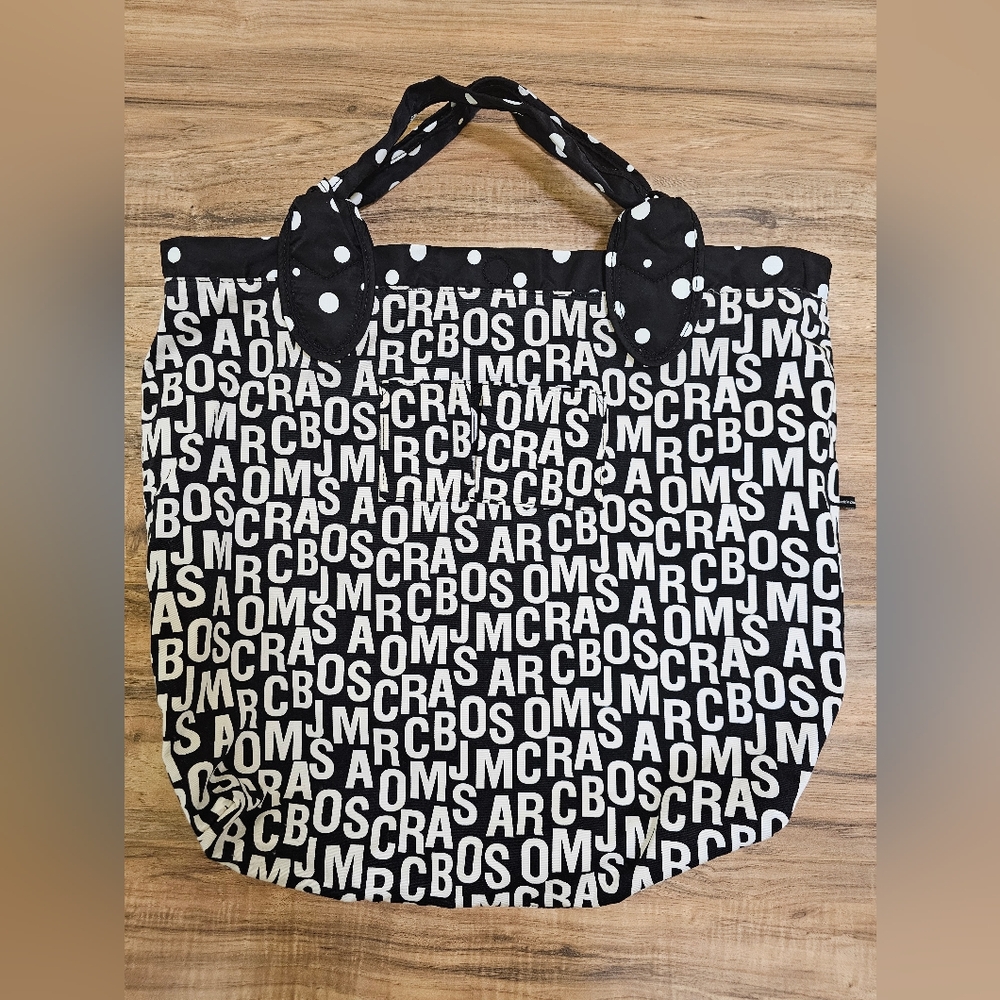 Marc by Marc Jacobs Tote - Picture 13 of 17